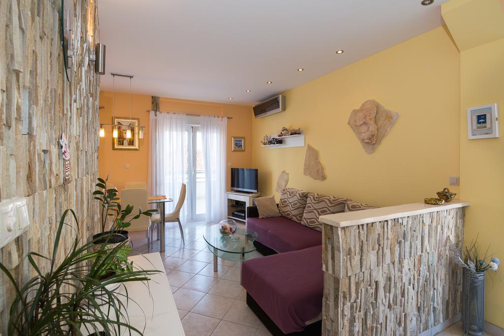 Apartments Marina Trogir Exterior photo