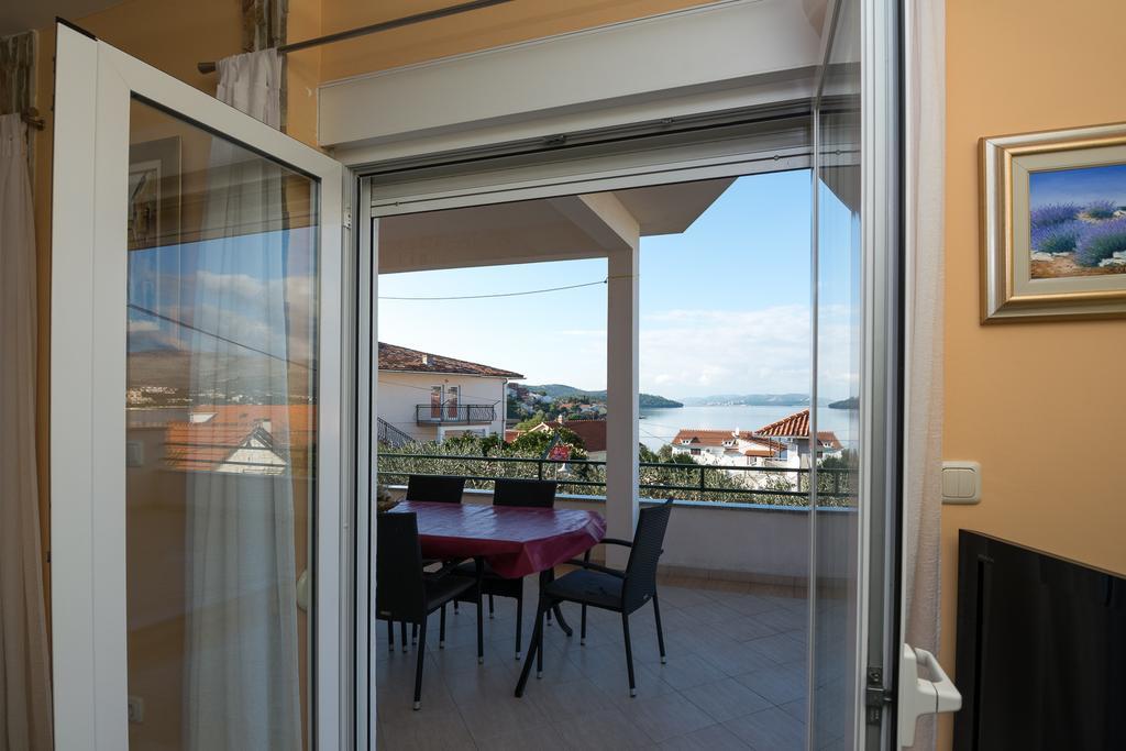Apartments Marina Trogir Exterior photo